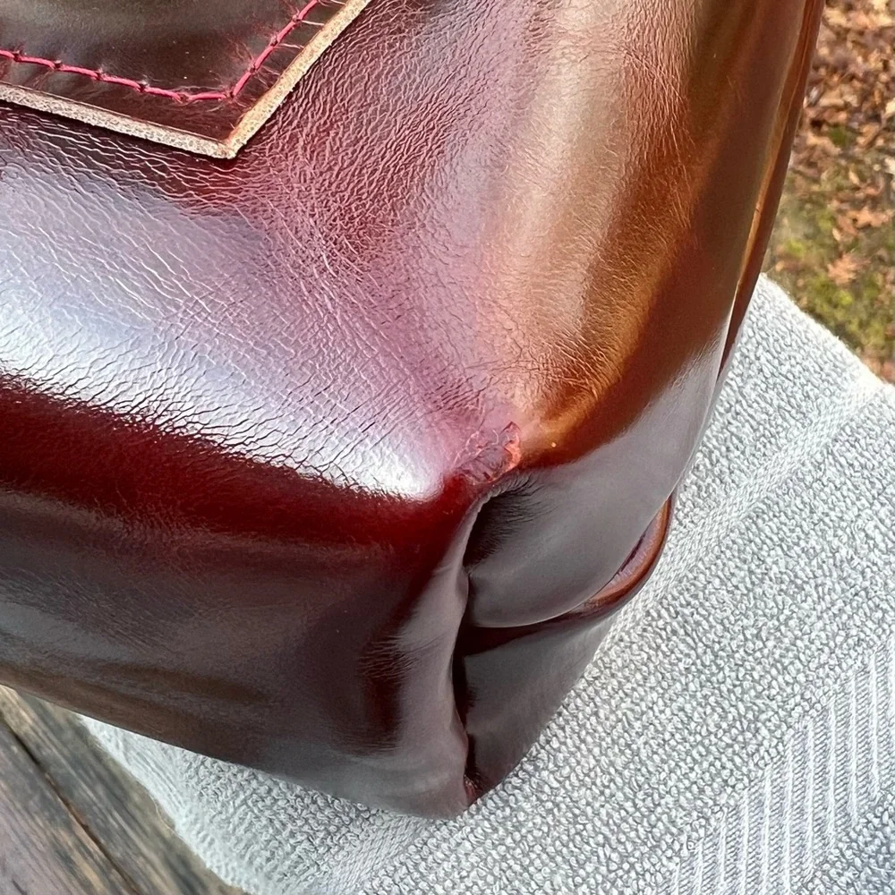 [SOLD] Artisan Made Original Little Raincloud Leather Goods Small Shoulder Bag. - Picture 14 of 14